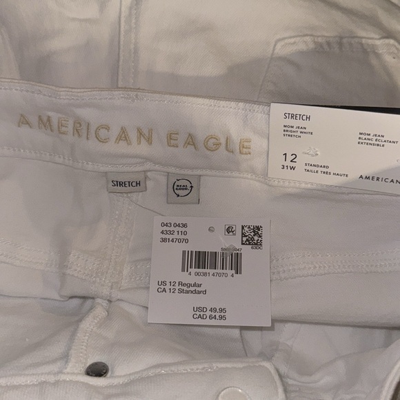 American Eagle Mom Jean - Picture 5 of 10